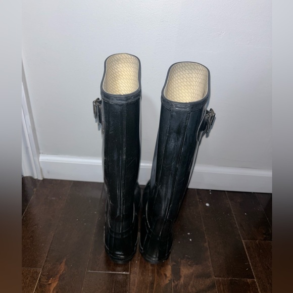 Women’s size 6 hunter boots! - Picture 3 of 5